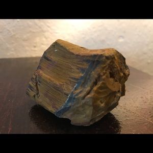 Rough Tiger’s Eye stone 2x2.5” large stone